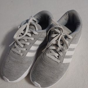 Adidas size 3 boy or girl